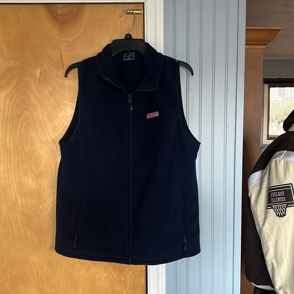 Vineyard vines vest